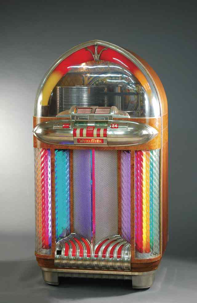 Appraisal: VINTAGE WURLITZER MODEL JUKEBOX The Rudolph Wurlitzer Co North Tonawanda