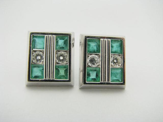 Appraisal: Lady's k white gold earrings containing eight emeralds of cts