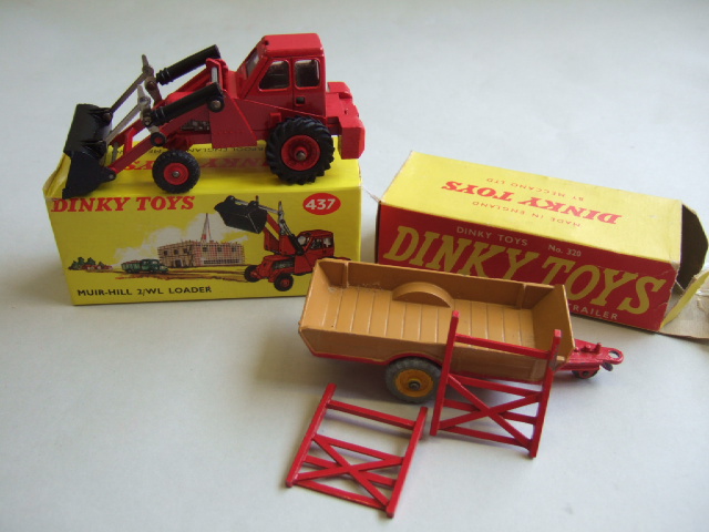 Appraisal: A Dinky Muir-hill WL loader and a Dinky harvest trailer