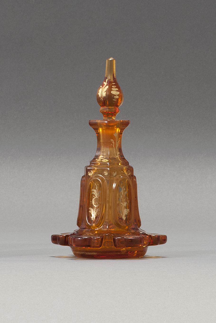 Appraisal: SANDWICH GLASS COMPANY BLOWN-MOLDED COLOGNE BOTTLE Mid- th CenturyIn Elongated