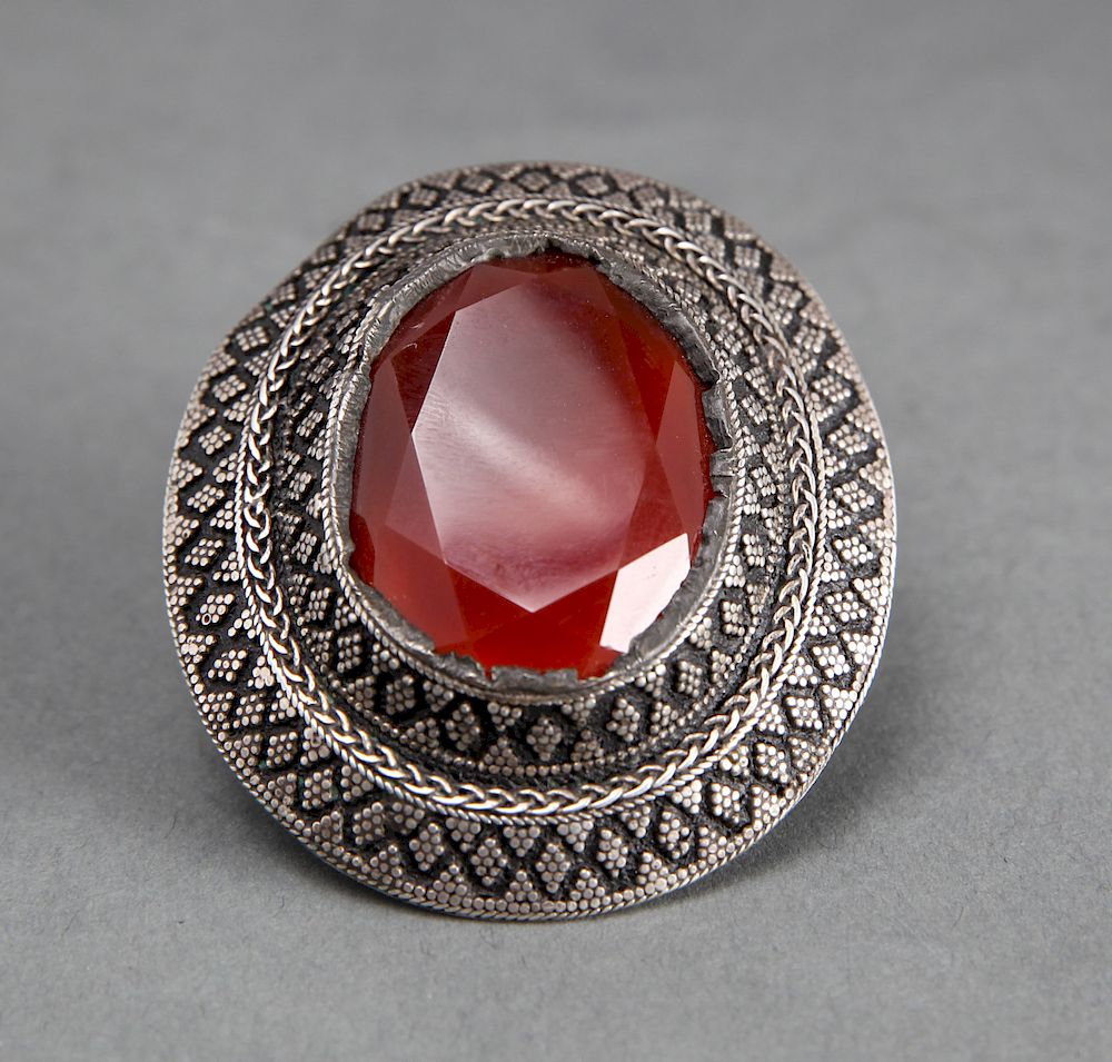 Appraisal: Silver Carnelian Double Finger Ring Silver two finger ring with