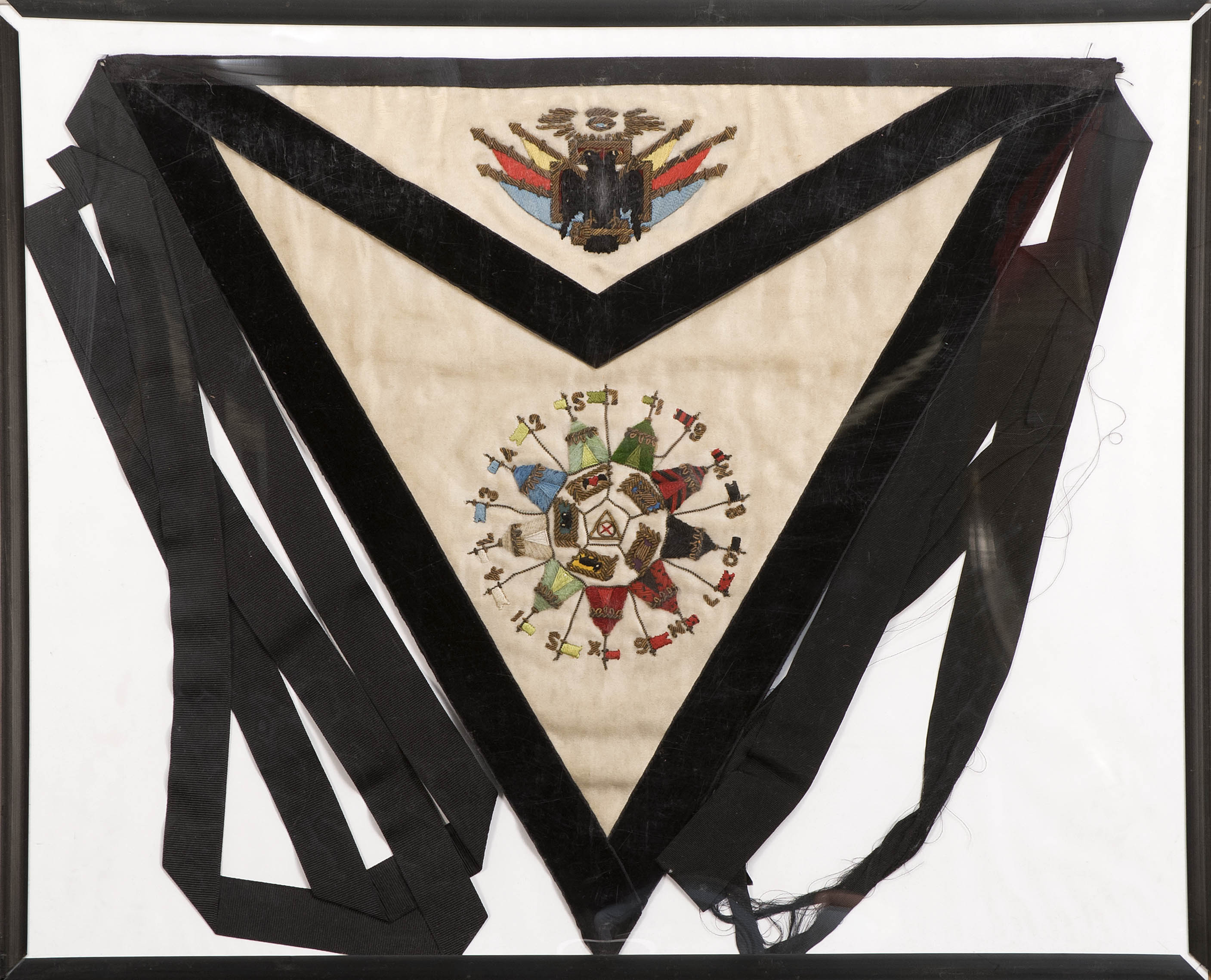 Appraisal: FRAMED ND DEGREE MASONIC APRON In cream satin with black