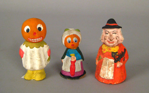 Appraisal: Three composition Halloween candy containers early th c tallest -