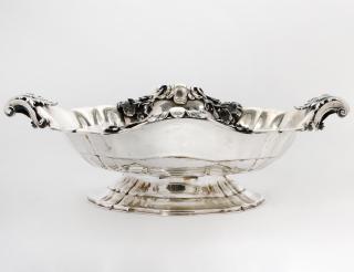 Appraisal: ITALIAN SILVER FOOTED CENTERPIECE BOWL Stamped Marked U Bellini Florence