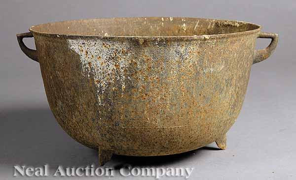 Appraisal: An Antique Cast Iron Indigo Pot th c of typical