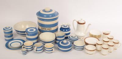 Appraisal: A TG Green Cornishware bread crock and cover sundry other