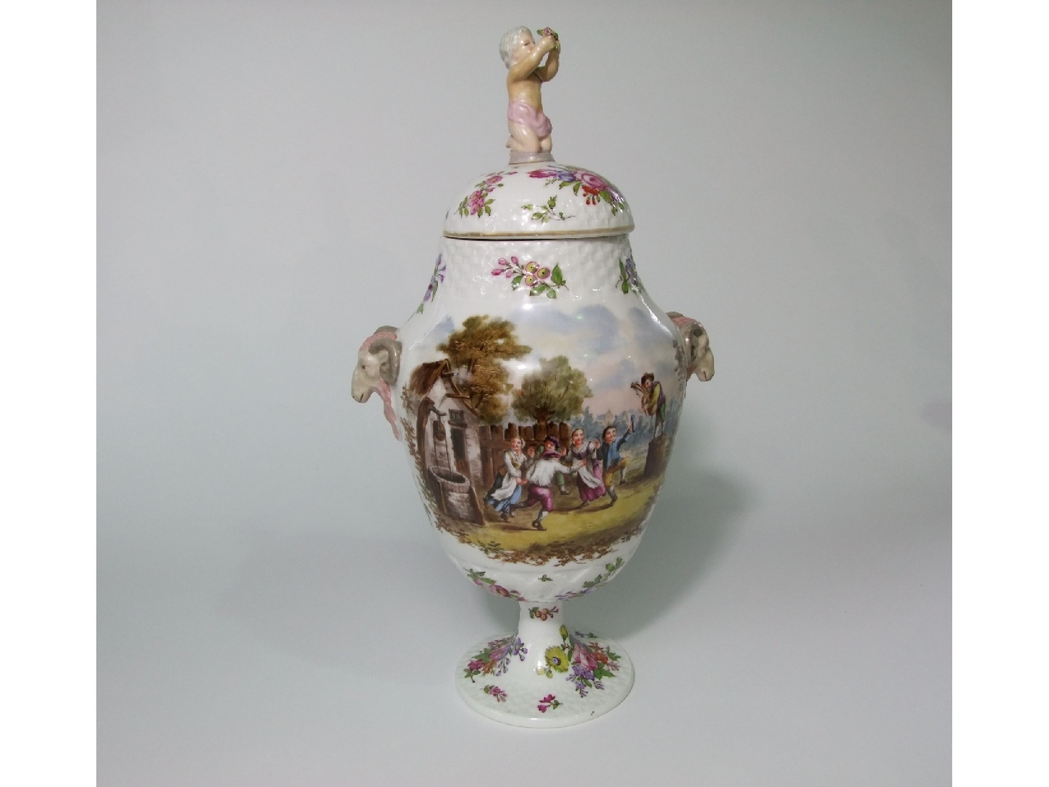 Appraisal: A th century continental vase and cover in the Meissen