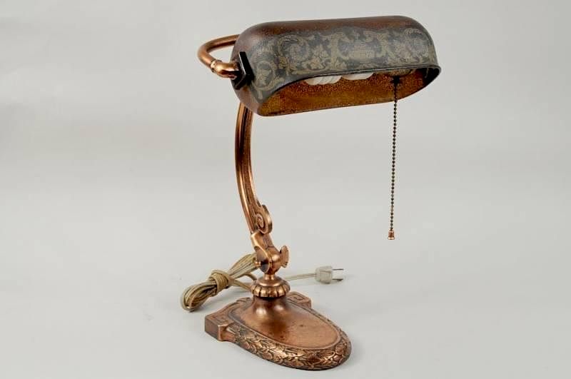 Appraisal: Handel Desk Lamp Handel desk lamp base in copper finish