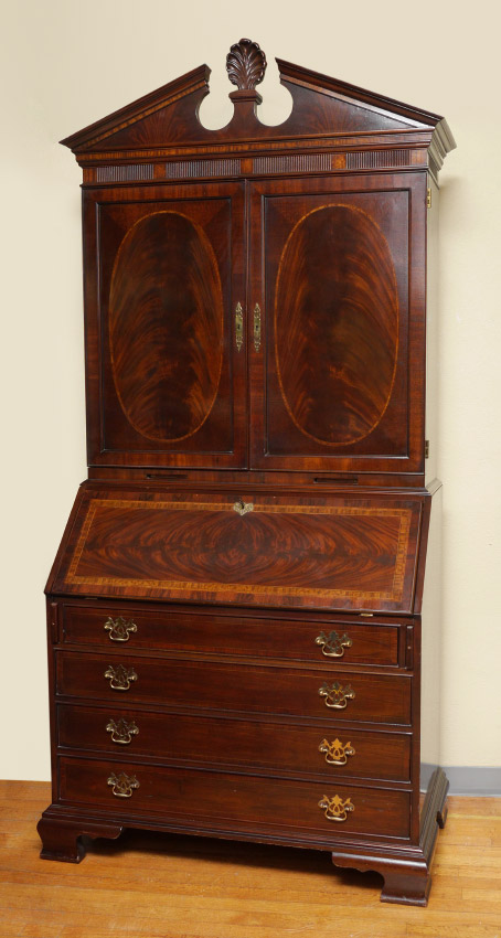 Appraisal: DREXEL HERITAGE SECRETARY BOOKCASE Upper part bookcase with architectural pediment