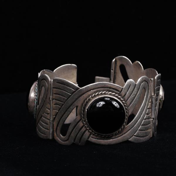 Appraisal: Taxco Mexico Modernist Sterling Silver Onyx Open Link Bracelet