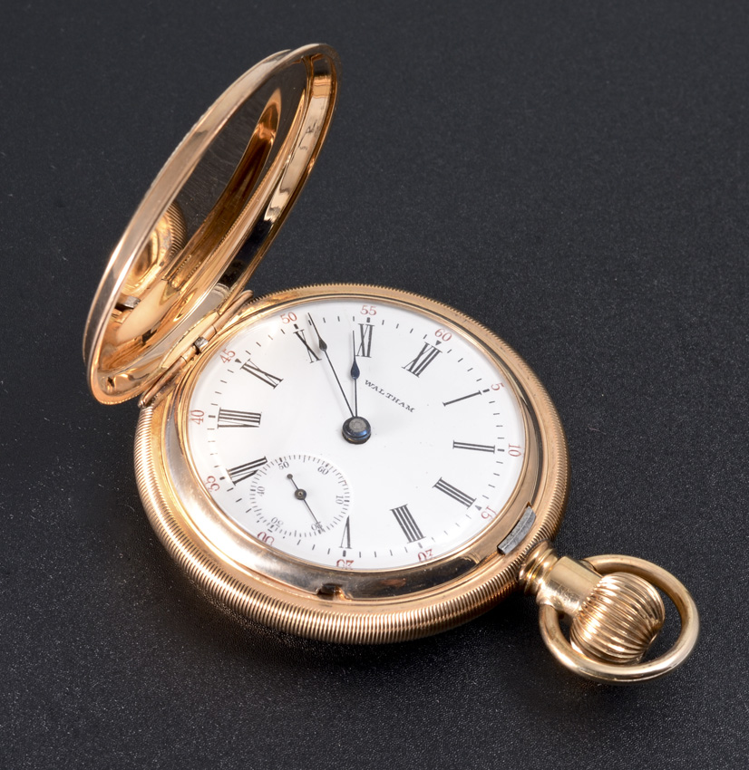 Appraisal: K YELLOW GOLD WALTHAM HUNTER CASE POCKET WATCH Circa size