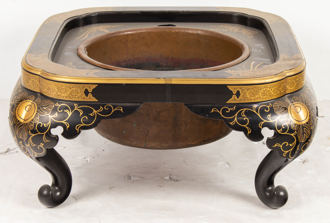 Appraisal: JAPANESE GILT LACQUERED HIBACHI Japanese gilt lacquered hibachi resting on