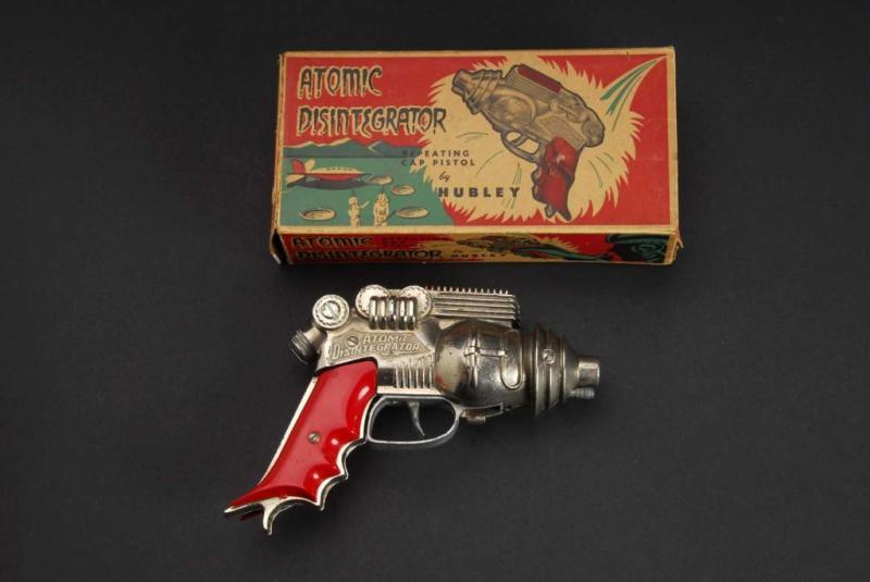 Appraisal: Atomic Disintegrator Gun Toy Description American Made by Hubley Some