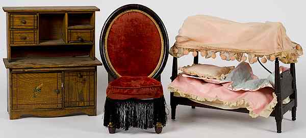 Appraisal: Doll Furniture th th century an assembled group of doll