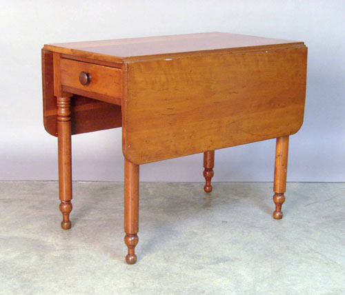 Appraisal: Sheraton cherry Pembroke table th c h w d