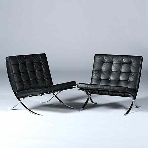 Appraisal: Barcelona Chairs American a pair of later Barcelona chairs the