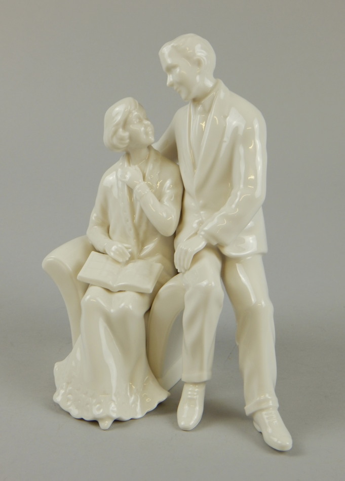 Appraisal: An Enesco Kim Lawrence Lasting Memories Figure Forever My Love