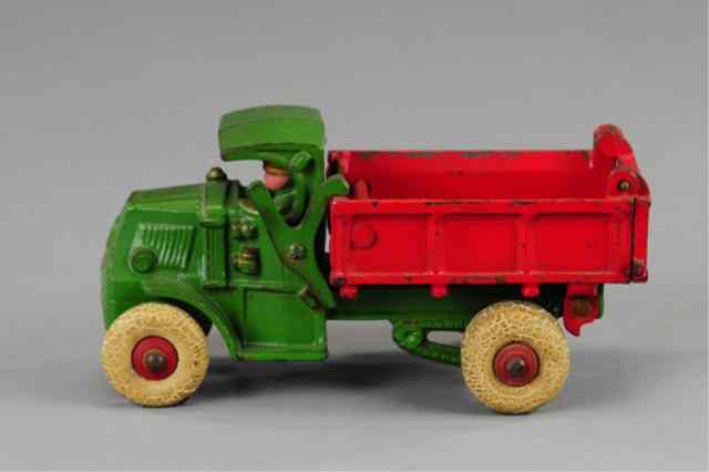 Appraisal: HUBLEY MACK DUMP TRUCK Cast iron 'C' Mack cab with