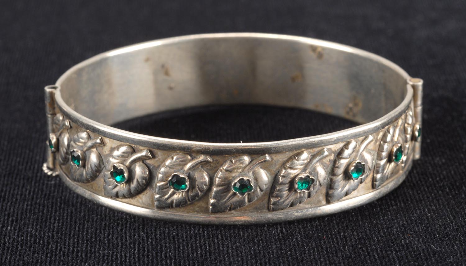 Appraisal: ANTONIO PINEDA SILVER BRACELET Early th CenturyHinged bangle bracelet in