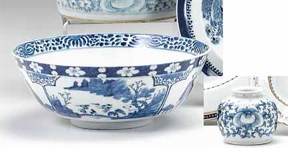 Appraisal: Chinese export porcelain blue and white punch bowl and small