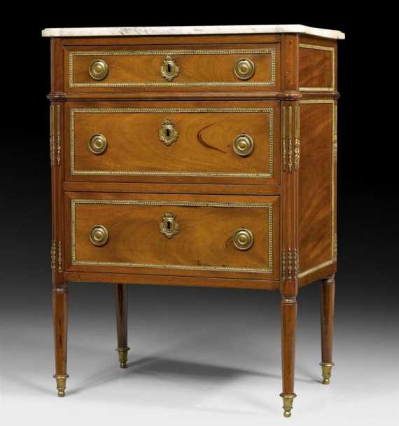 Appraisal: SMALL MAHOGANY CHEST OF DRAWERS Louis XVI Paris circa Fluted