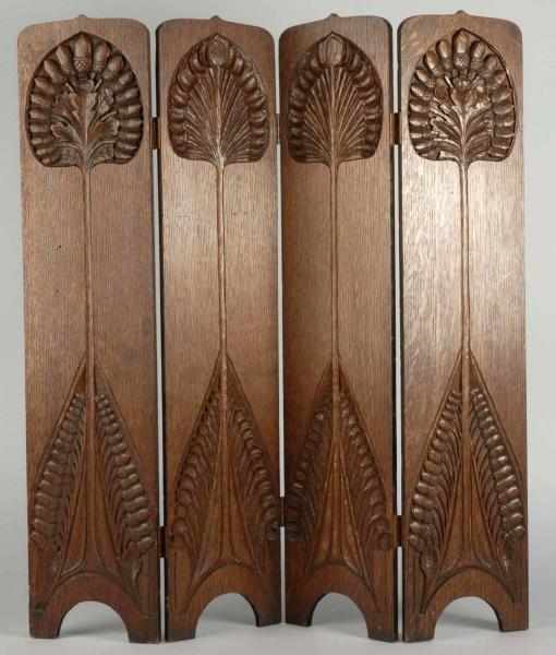 Appraisal: Oak -Section Carved Wooden Screen Description With an Art Deco