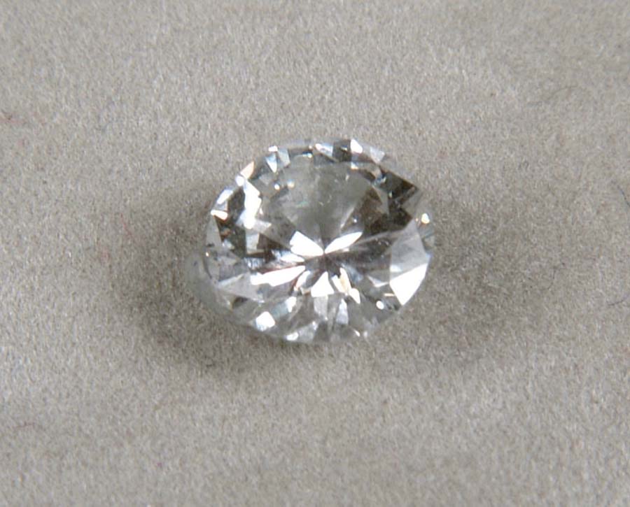 Appraisal: CT CERTIFIED DIAMOND Beautiful round brilliant cut loose diamond comes