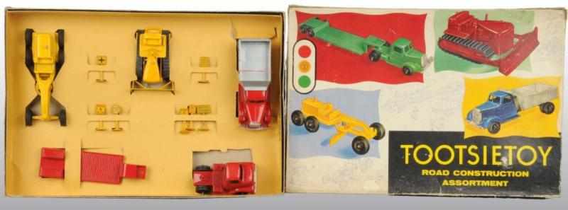 Appraisal: Die-Cast Tootsietoy No Road Construction Set Description Includes original box