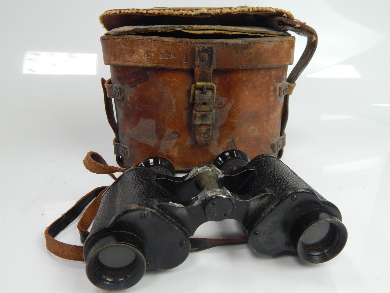 Appraisal: A pair of WWII Bino Prism No MkI binoculars No