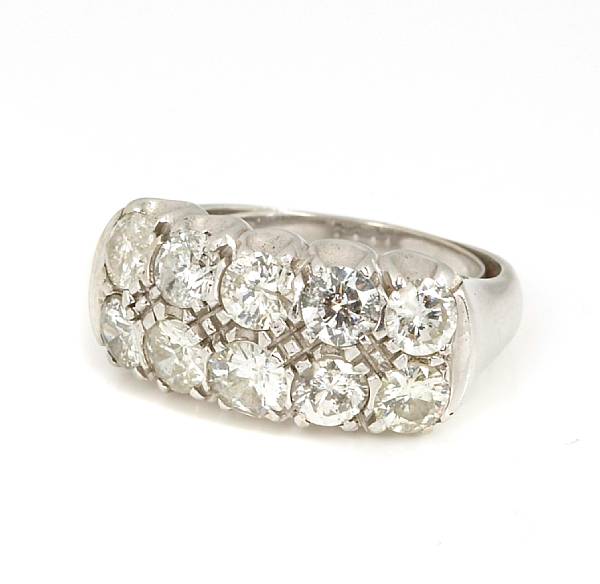 Appraisal: A ten-stone diamond and k white gold ring estimated total