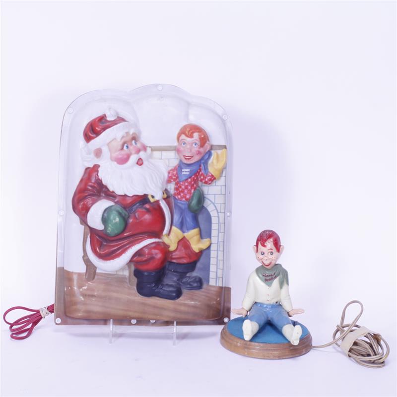 Appraisal: Howdy Doody with Santa Christmas wall hanging lighted scene along