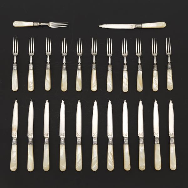 Appraisal: MAPPIN WEBB COCKTAIL FORKS AND KNIVES SET OF forks knives