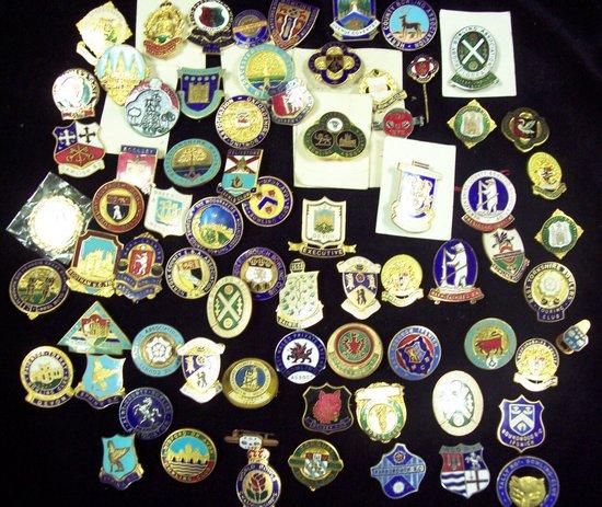 Appraisal: A large collection of enamelled badges Bowling Clubs including The