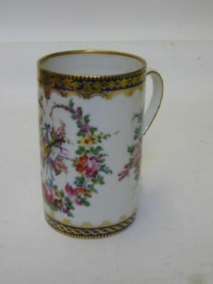 Appraisal: A SAMSON PORCELAIN TANKARD th century the straight sides painted