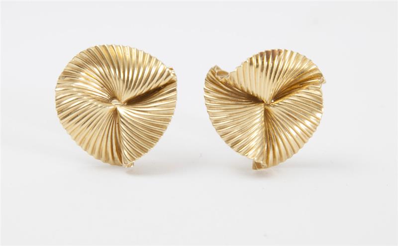 Appraisal: PAIR OF TIFFANY CO K GOLD EARCLIPS Fluted trefoil design