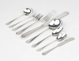 Appraisal: A sterling silver ''Queen Anne'' flatware service Introduced designed by