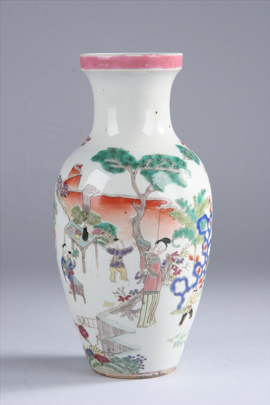 Appraisal: CHINESE FAMILLE ROSE PORCELAIN VASE Yongzheng period Figural decoration -