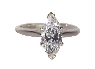 Appraisal: Diamond and k white gold ring Diamond and k white