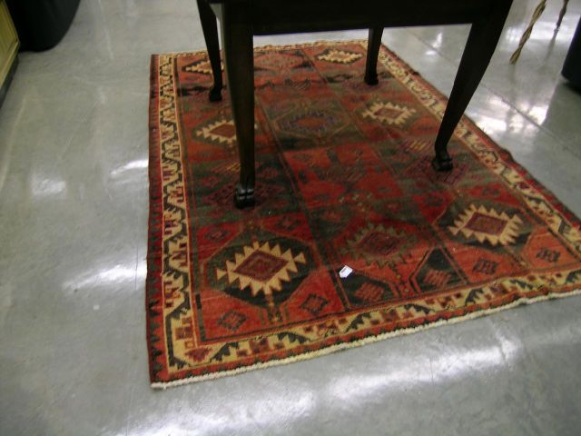 Appraisal: Oriental rug Sherivan pattern ' x '