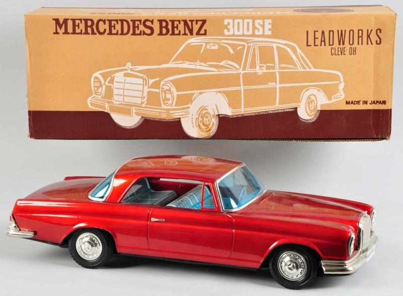 Appraisal: Tin Mercedes Benz SE Auto Friction Toy Description Japanese Made