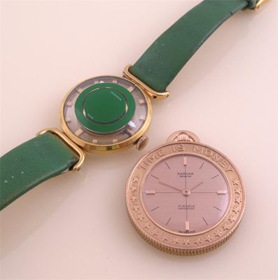 Appraisal: A open faced fob watch incorporating a Swiss gold coin