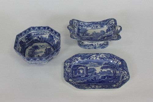 Appraisal: A Copeland Spode Italian pattern two-handled fruit dish a matching