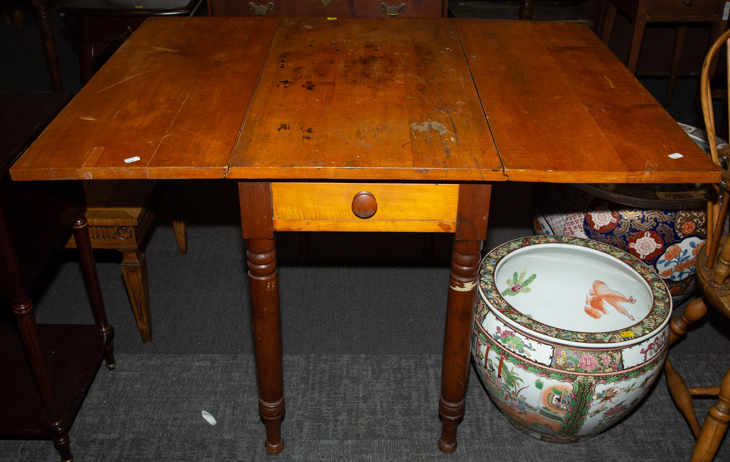 Appraisal: AMERICAN VERNACULAR DROP LEAF TABLE rd quarter- th century with