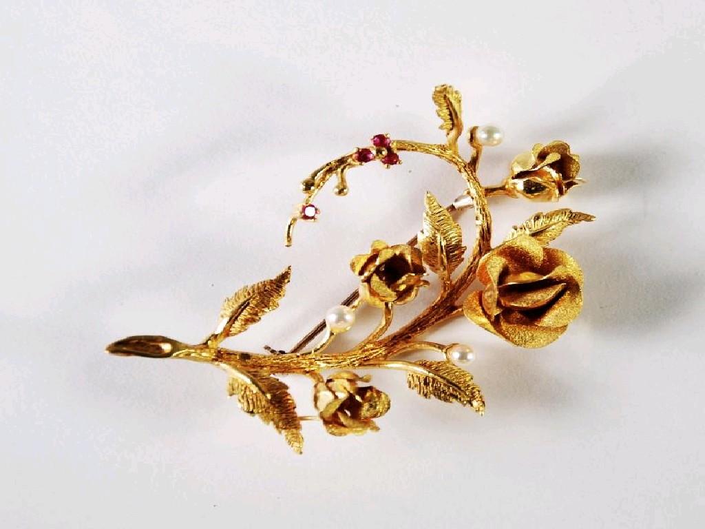 Appraisal: FOREIGN ct MARKED GOLD ROSE SPRAY BROOCH set with four