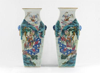 Appraisal: A pair of Chinese Canton famille rose square section vases