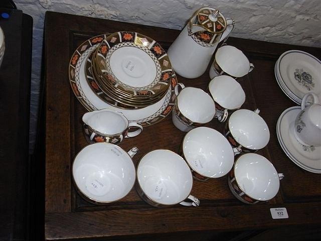 Appraisal: A ROYAL CROWN DERBY PATTERN NO TEA AND COFFEE SET