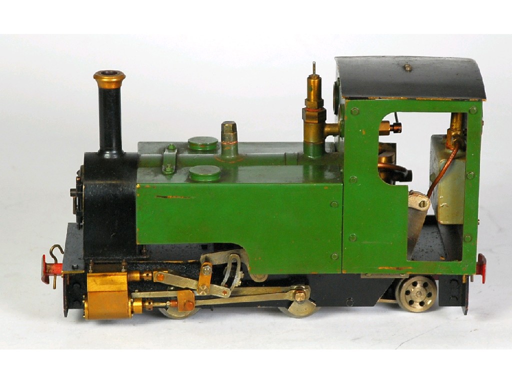 Appraisal: GAUGE ENGINEERS MADE LIVE STEAM MODEL OF AN - -