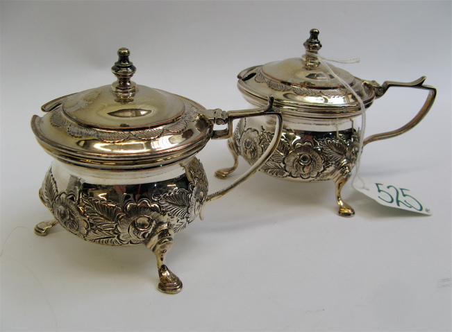 Appraisal: PAIR OF ENGLISH SILVER PLATED CONDIMENT SERVERS handled with hinged