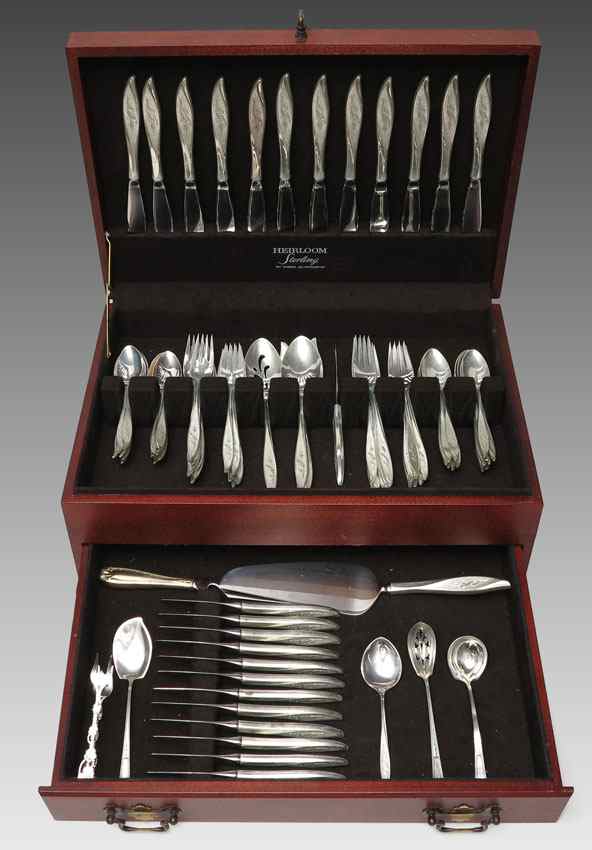 Appraisal: ONEIDA HEIRLOOM FIRST FROST STERLING FLATWARE SET Approx pieces in