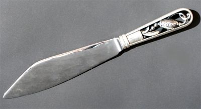 Appraisal: A Georg Jensen Blossom cake knife model no stamped marks